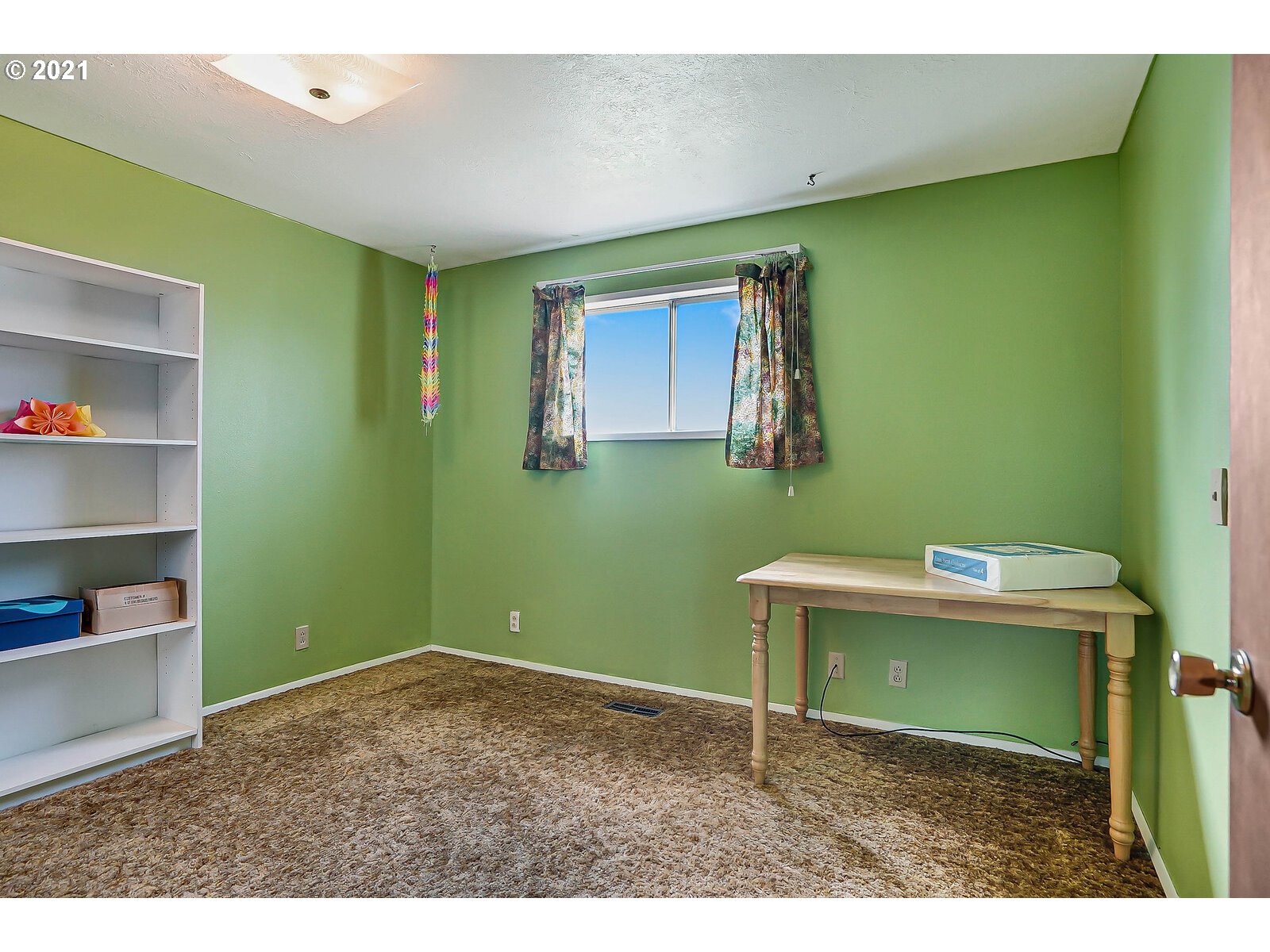 9474 Golf Club Road Southeast Aumsville, OR 97325 - Photo 17 of 32 Gallery Image 17