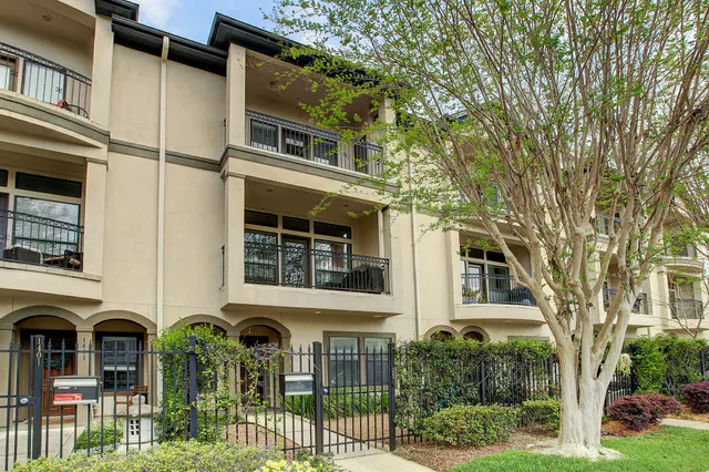$3,200 | 1403 Rosedale Street, Houston, TX 77004