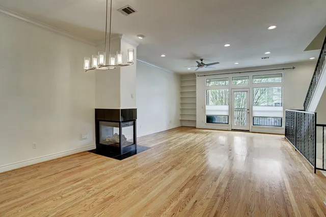 $3,200 | 1403 Rosedale Street, Houston, TX 77004