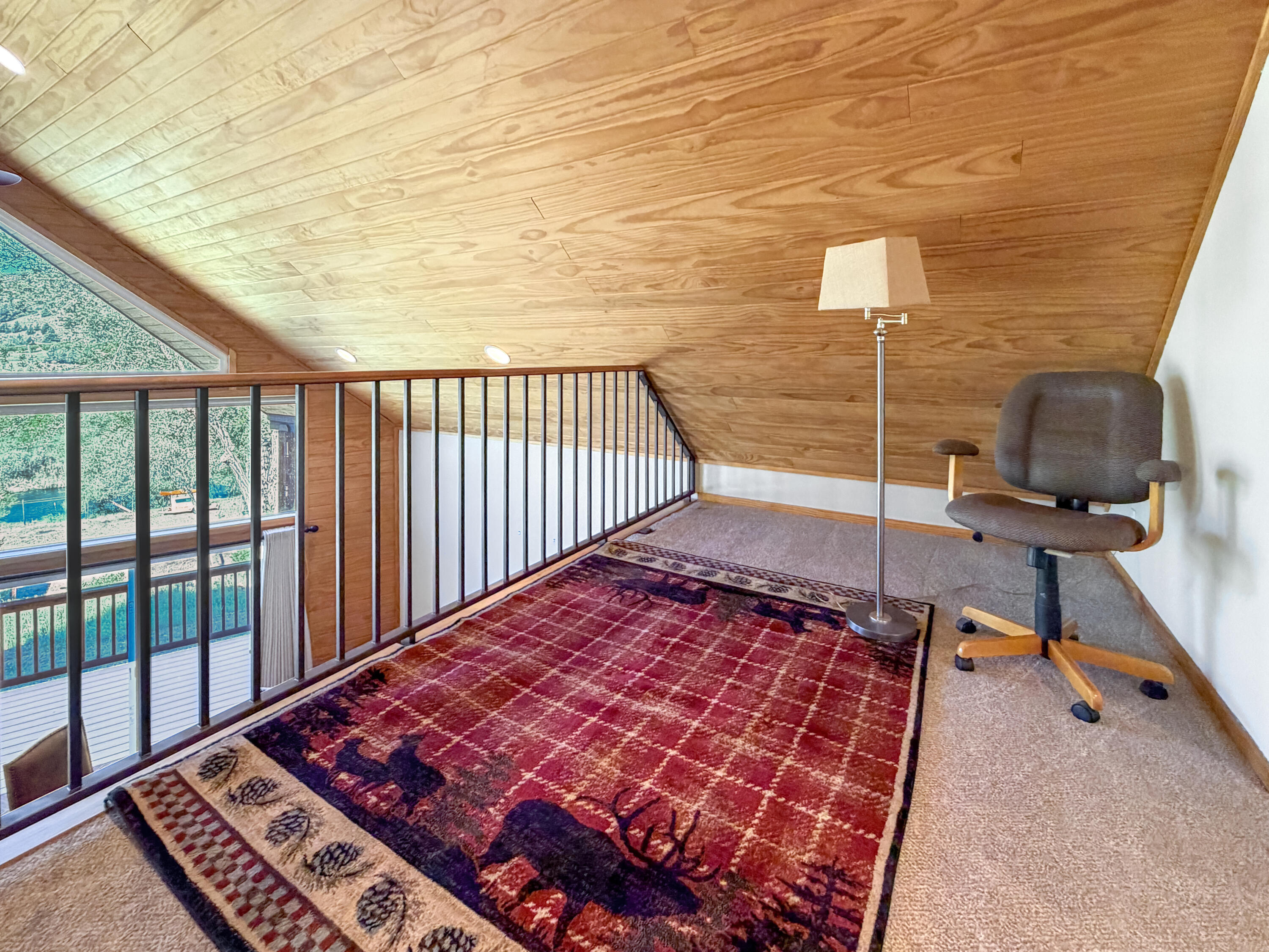41473 Orchard View Road Kimberly, OR 97848 - Photo 15 of 47 013