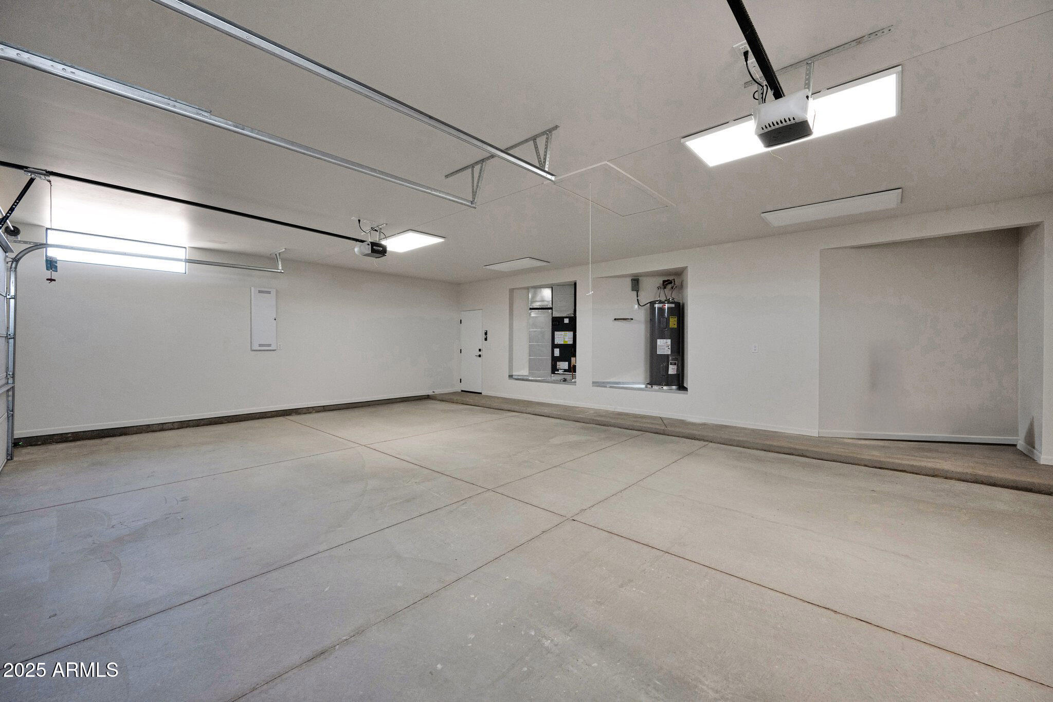 553 West Cavalry Road New River, AZ 85087 - Photo 22 of 26 a view of empty room