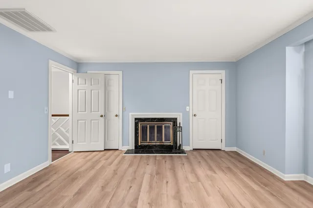 $2,450 | 201 Westchase Drive, Nashville, TN 37205