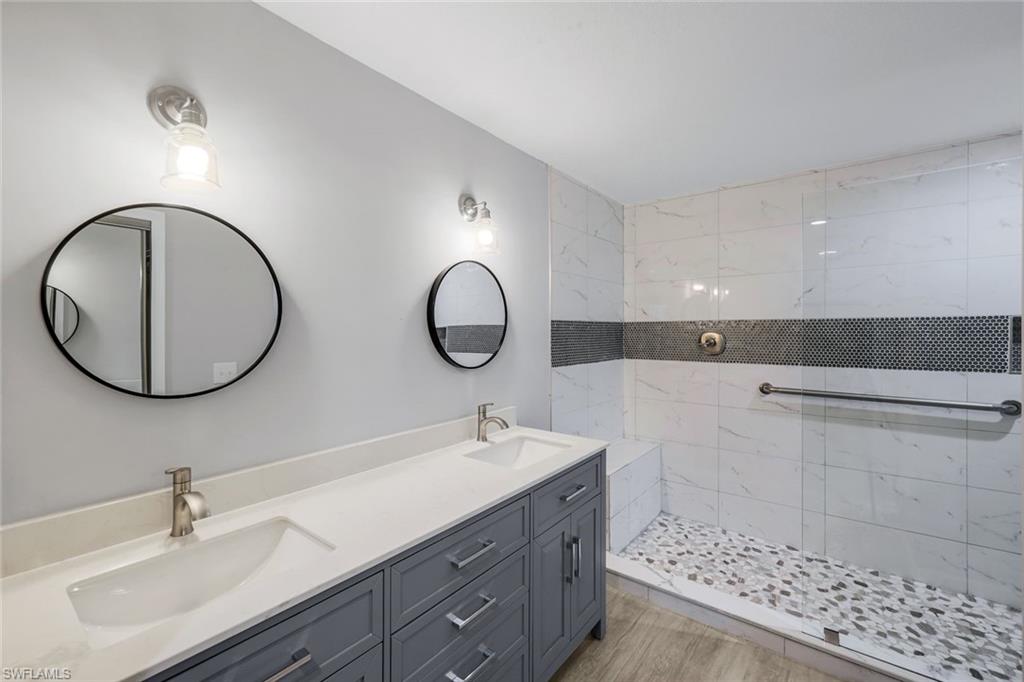 13061 Hamilton Harbour Drive, Unit R2 Naples, FL 34110 - Photo 11 of 19 Gallery Image 11