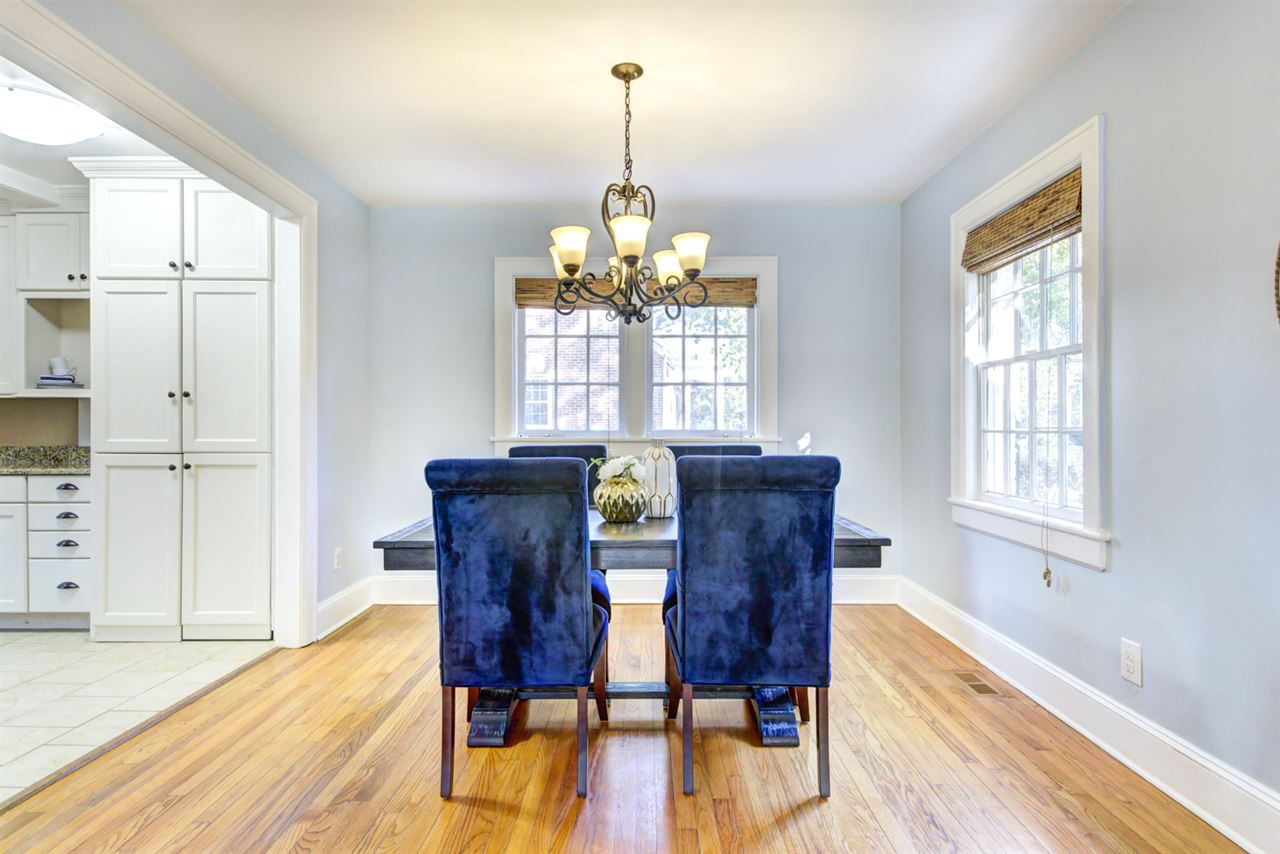 413 Dixie Trail Raleigh, NC 27607 - Photo 8 of 30 Dining Area