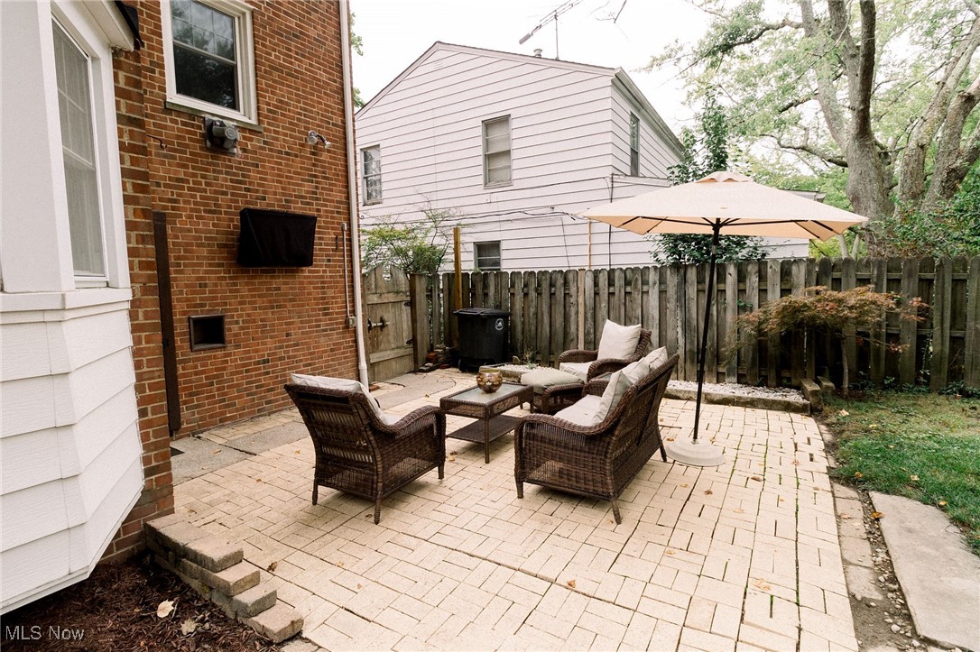 5275 Spencer Road Cleveland, OH 44124 - Photo 19 of 38 View of patio featuring outdoor lounge area