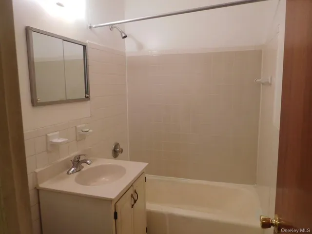 $103,900 | 377 North Broadway, Unit 601, Yonkers, NY 10701