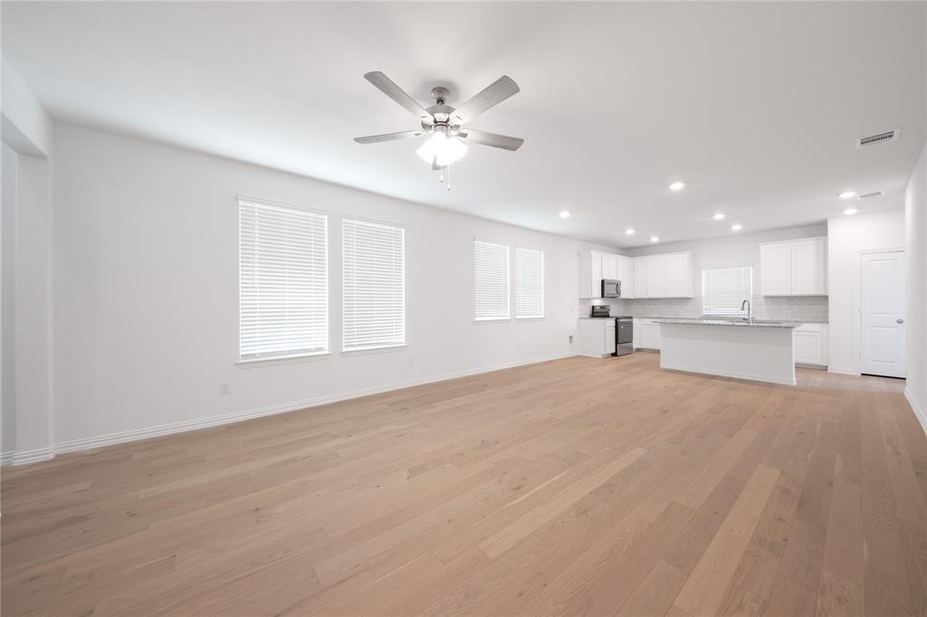 2619 Hawkins Street Anna, TX 75409 - Photo 9 of 36 Great Room