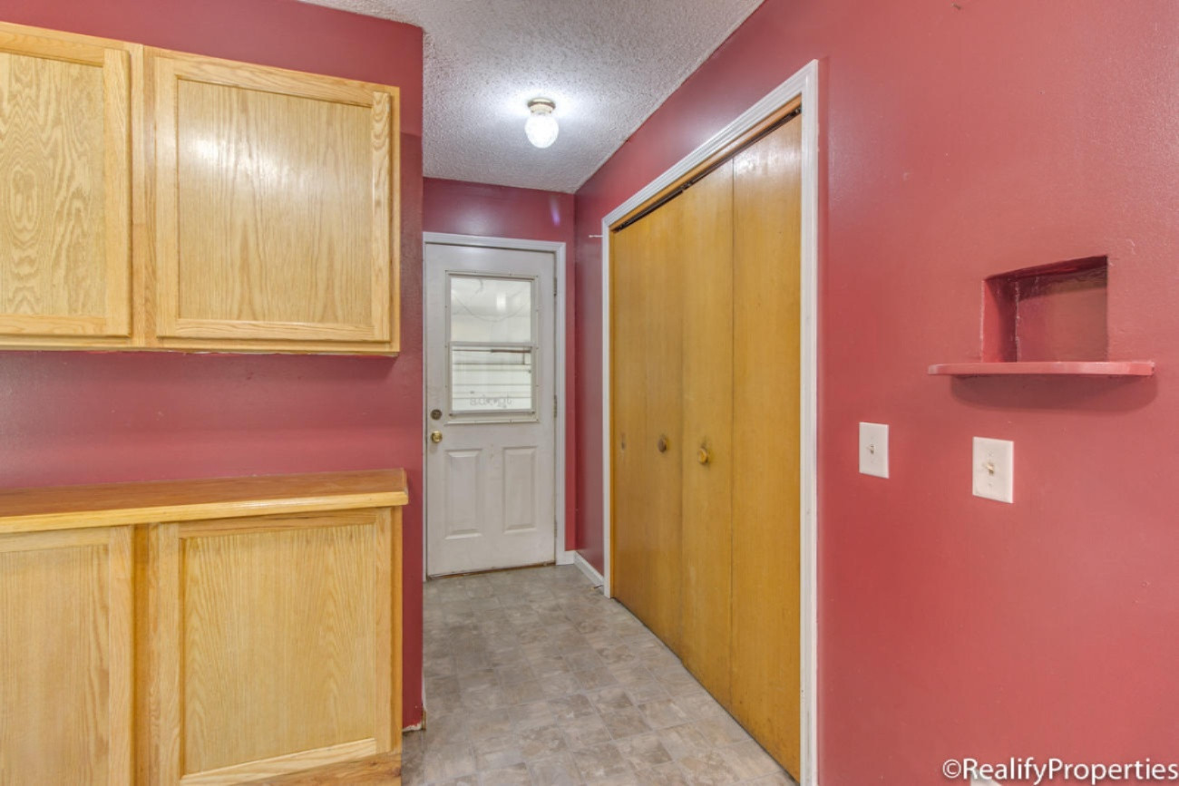 4230 Holton Road Muskegon, MI 49445 - Photo 29 of 65 IMG_0073