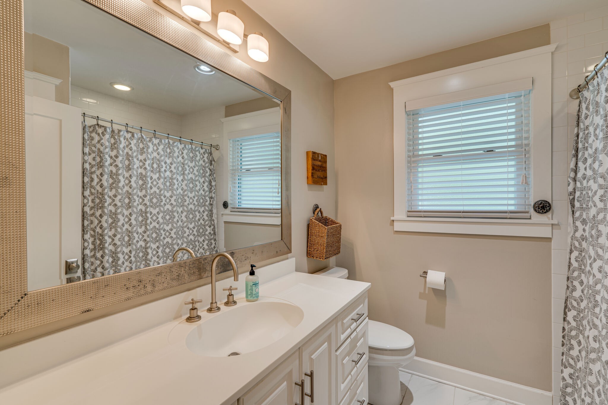 6357 Torrington Road Nashville, TN 37205 - Photo 34 of 48 a bathroom with a sink a toilet and shower