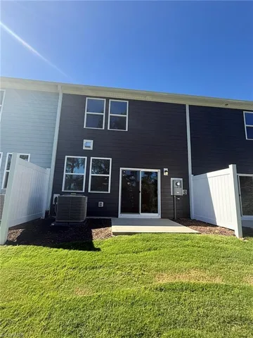 $284,501 | 210 Parker Lane, Mebane, NC 27302