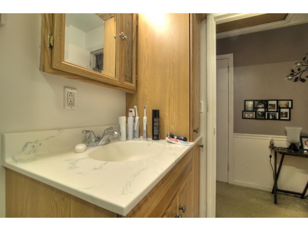 135 Deerhaven Road Weare, NH 03281 - Photo 14 of 24
