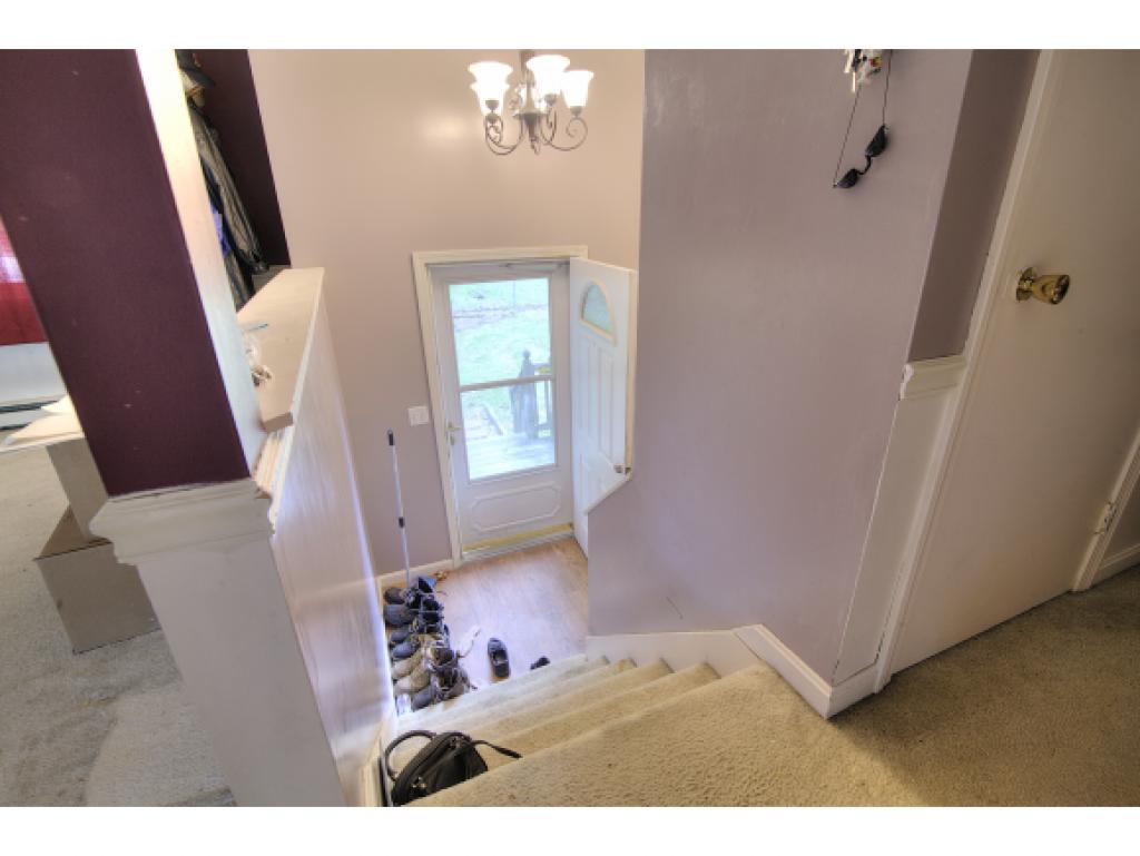 135 Deerhaven Road Weare, NH 03281 - Photo 3 of 24
