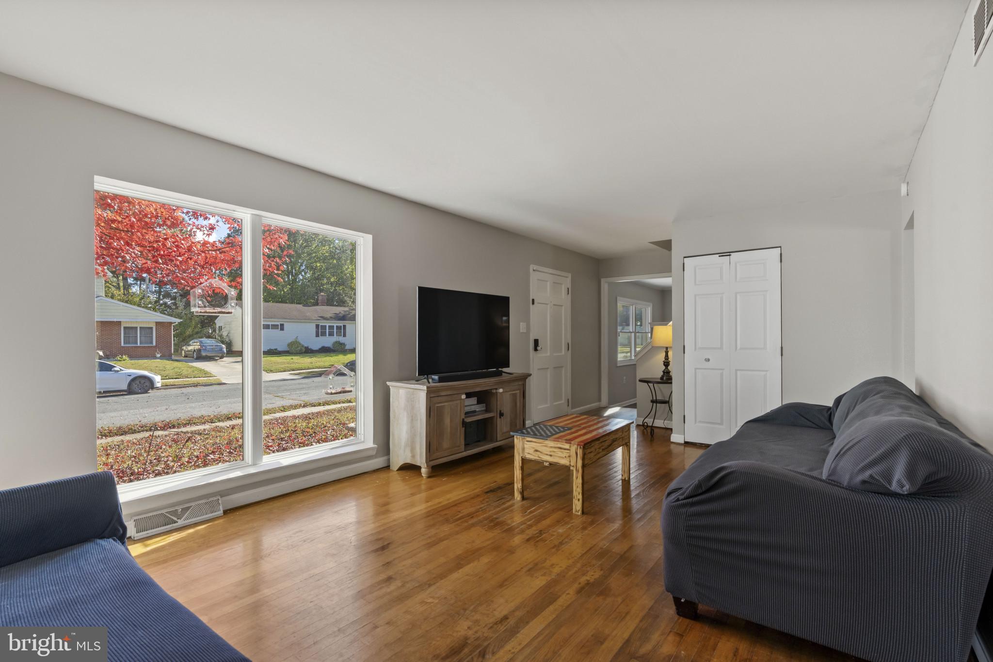 622 North West Street Dover, DE 19904 - Photo 5 of 23 a living room with furniture window and a flat screen tv