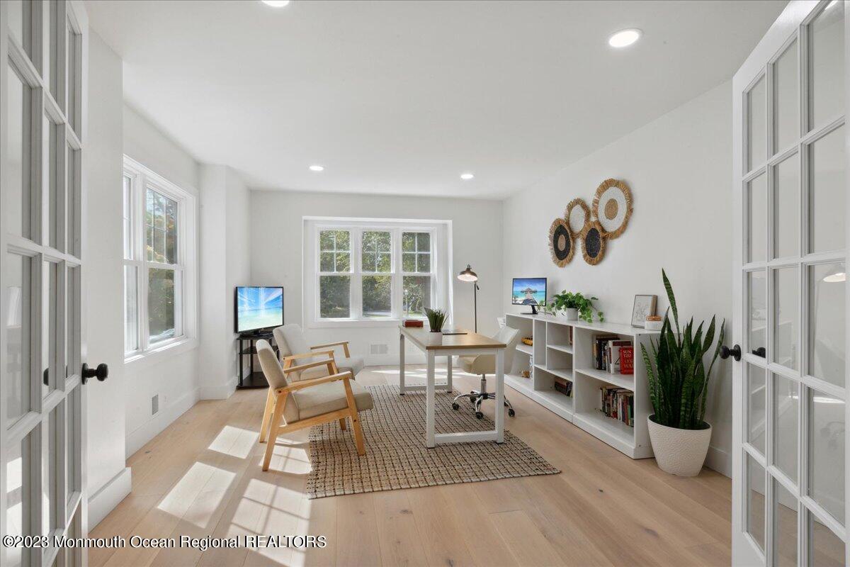 17 Quaker Road Middletown, NJ 07748 - Photo 9 of 65 08-17 Quaker Rd, Middletown Township, NJ