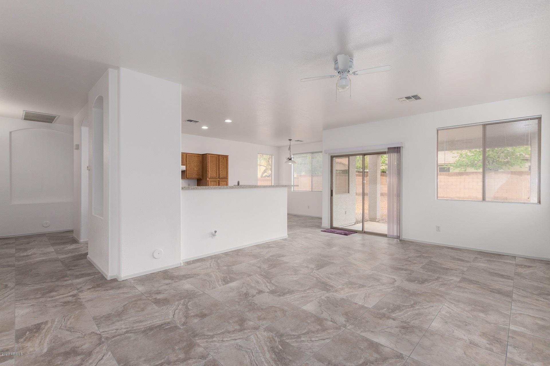 4271 South Splendor Place Gilbert, AZ 85297 - Photo 3 of 29 0010-Splendor 11