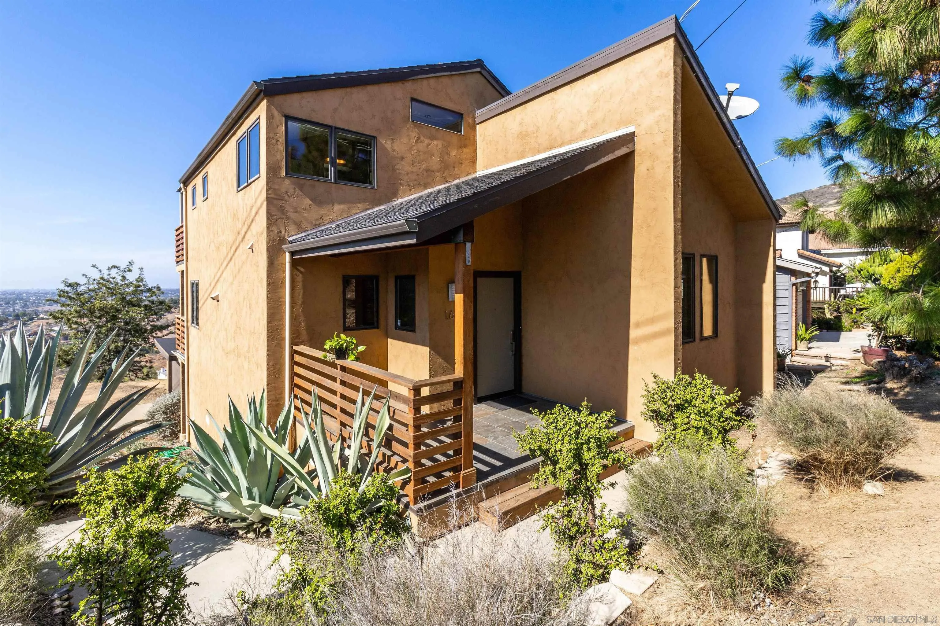 1608 Maria Avenue Spring Valley, CA 91977 - Photo 13 of 37 Gallery Image 13