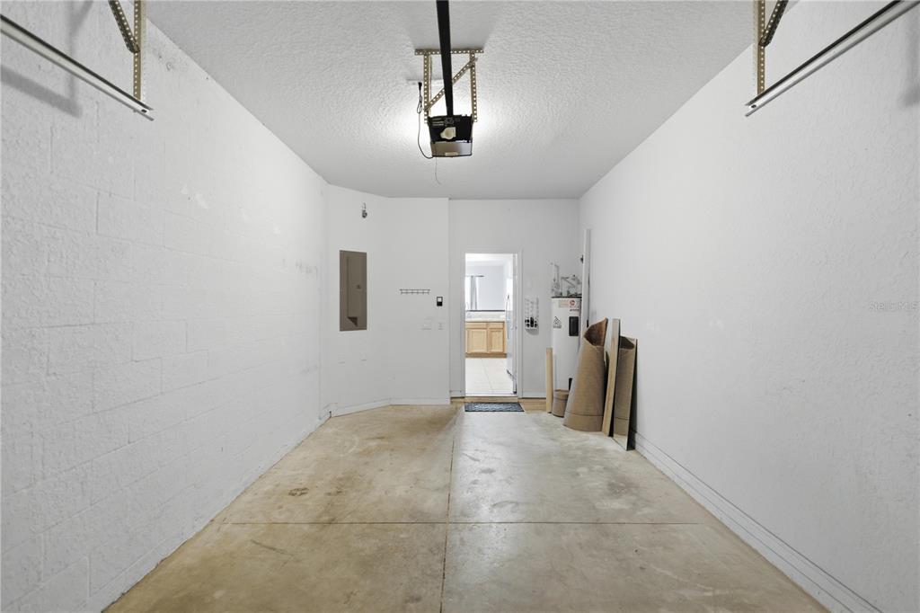 4231 Southwest 50th Circle Ocala, FL 34474 - Photo 8 of 35