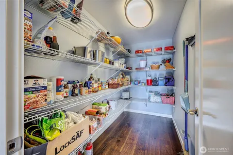 $1,975,000 | 1419 179th Place Northeast, Bellevue, WA 98008