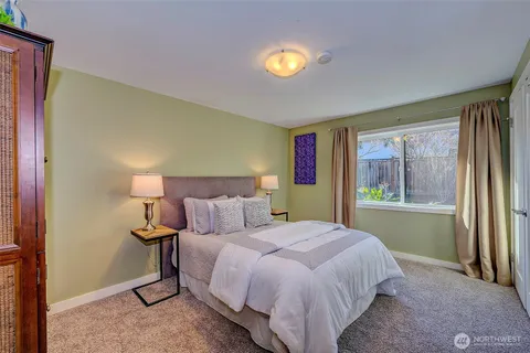 $1,975,000 | 1419 179th Place Northeast, Bellevue, WA 98008