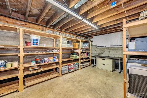 $1,975,000 | 1419 179th Place Northeast, Bellevue, WA 98008