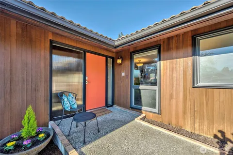 $1,975,000 | 1419 179th Place Northeast, Bellevue, WA 98008