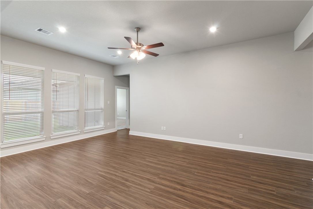 6305 Raleigh Drive College Station, TX 77845 - Photo 7 of 25