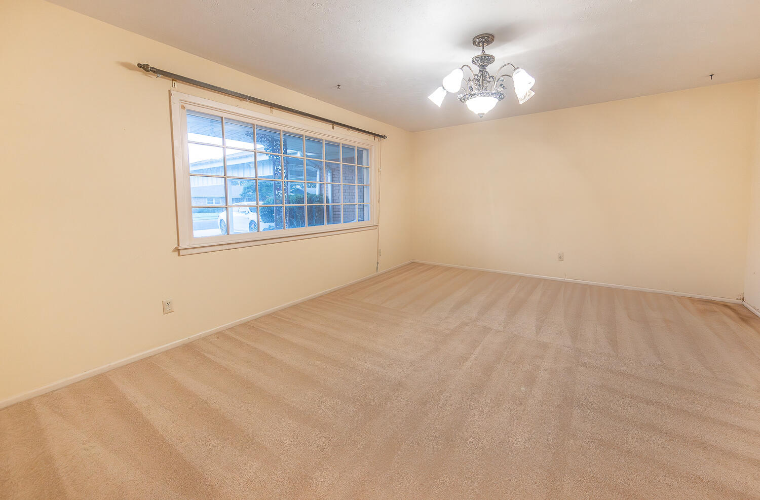 2310 61st Street Lubbock, TX 79412 - Photo 10 of 35 2L9A4982