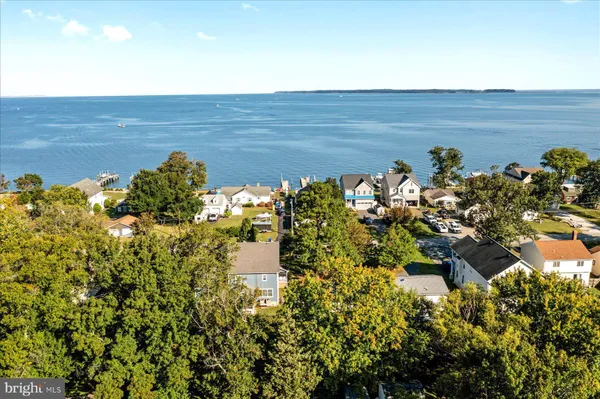 $687,500 | 959 Chester River Drive, Grasonville, MD 21638