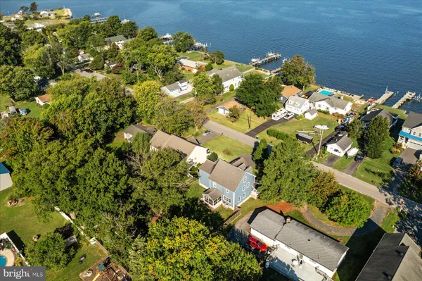 $687,500 | 959 Chester River Drive, Grasonville, MD 21638