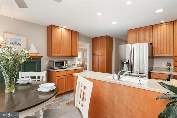 $687,500 | 959 Chester River Drive, Grasonville, MD 21638