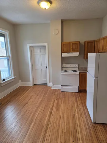 $339,900 | 3761-3763 West Broadway, Robbinsdale, MN 55422