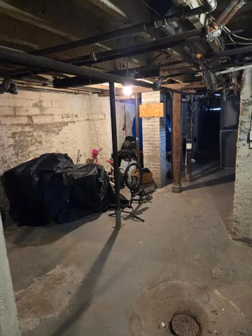 $339,900 | 3761-3763 West Broadway, Robbinsdale, MN 55422