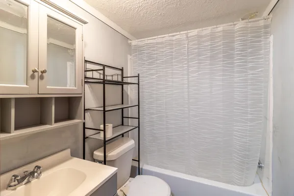 $450,000 | 471 Grayson Way, Signal Mountain, TN 37377