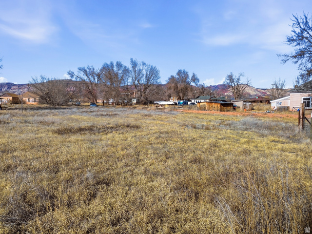 66 South State Street Sigurd, UT 84657 - Photo 10 of 13 View of yard