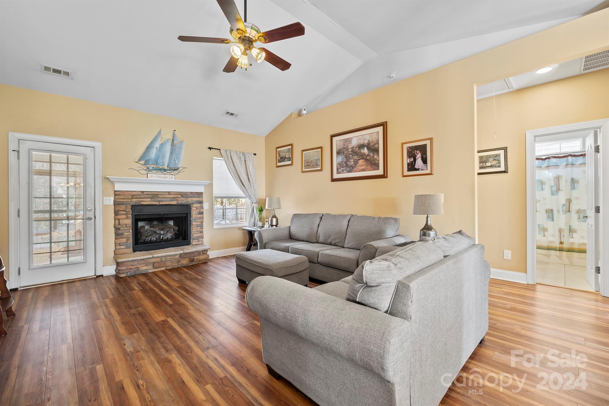 7668 Old Post Road Denver, NC 28037 - Photo 4 of 40 Gallery Image 4