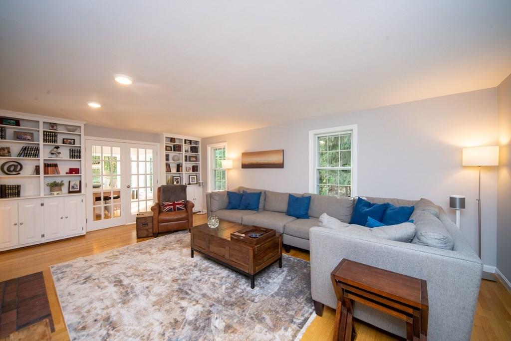 14 Ledge Hill Road Southborough, MA 01772 - Photo 13 of 32