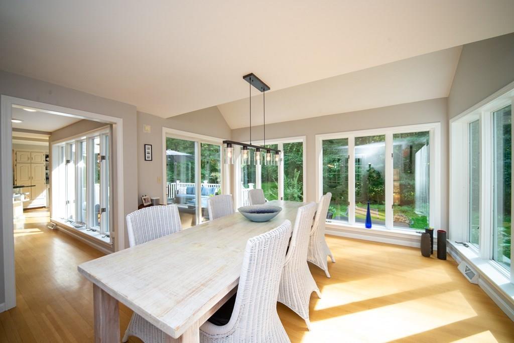 14 Ledge Hill Road Southborough, MA 01772 - Photo 10 of 32