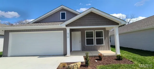 $255,000 | 970 Osage Villa Court, Villa Ridge, MO 63089