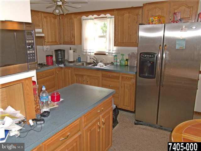 236 Heistand Road York, PA 17402 - Photo 5 of 9 Gallery Image 5