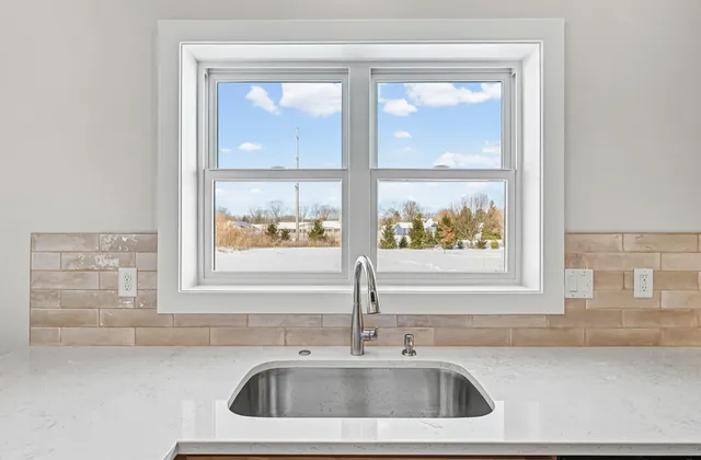 $399,900 | 1729 South Stone Creek Boulevard, Urbana, IL 61802