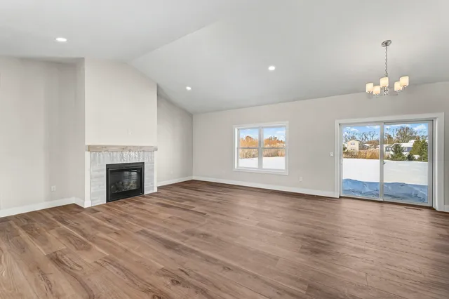 $399,900 | 1729 South Stone Creek Boulevard, Urbana, IL 61802