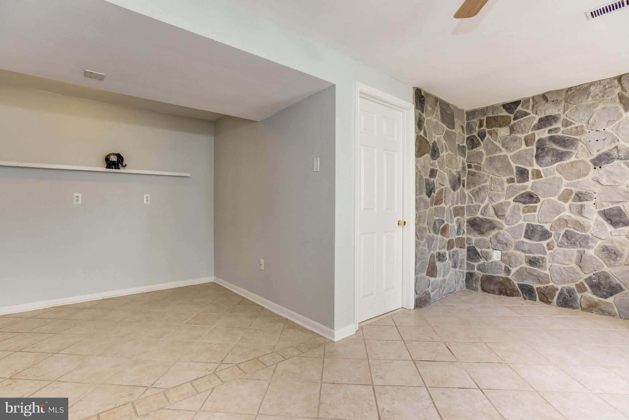 8441 Bedford Road Pasadena, MD 21122 - Photo 19 of 37 Family Room