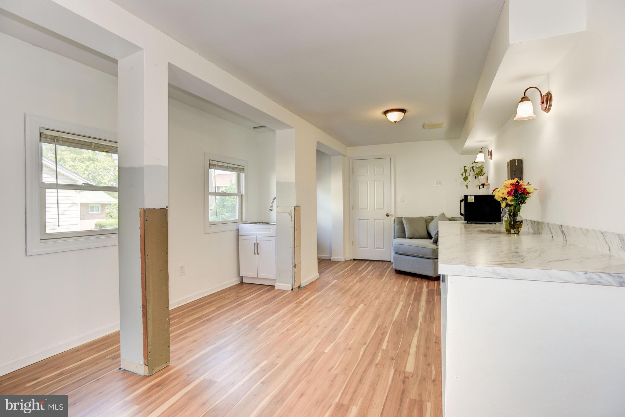 8441 Bedford Road Pasadena, MD 21122 - Photo 23 of 37 Den/Study