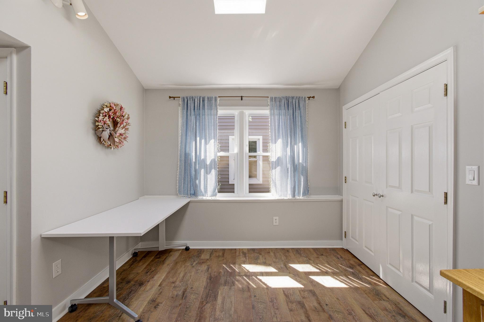 1410 Knights Bridge Turn Crofton, MD 21114 - Photo 14 of 75 an empty room with windows