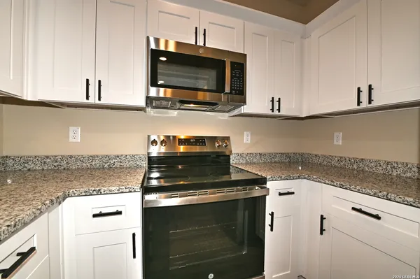 $1,500 | 11318 Clearmine, Unit 102, San Antonio, TX 78224