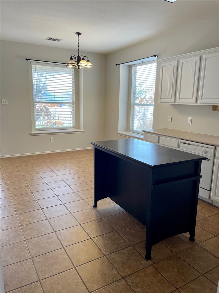 161 Strawn Kyle, TX 78640 - Photo 7 of 15