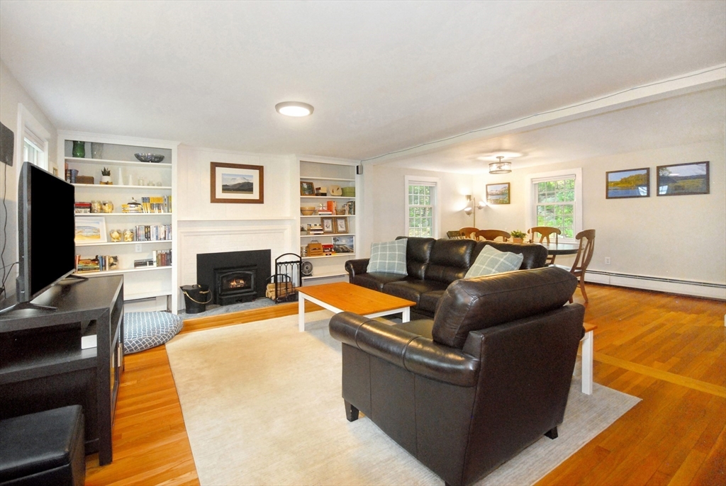 67 Seminole Road Acton, MA 01720 - Photo 7 of 36