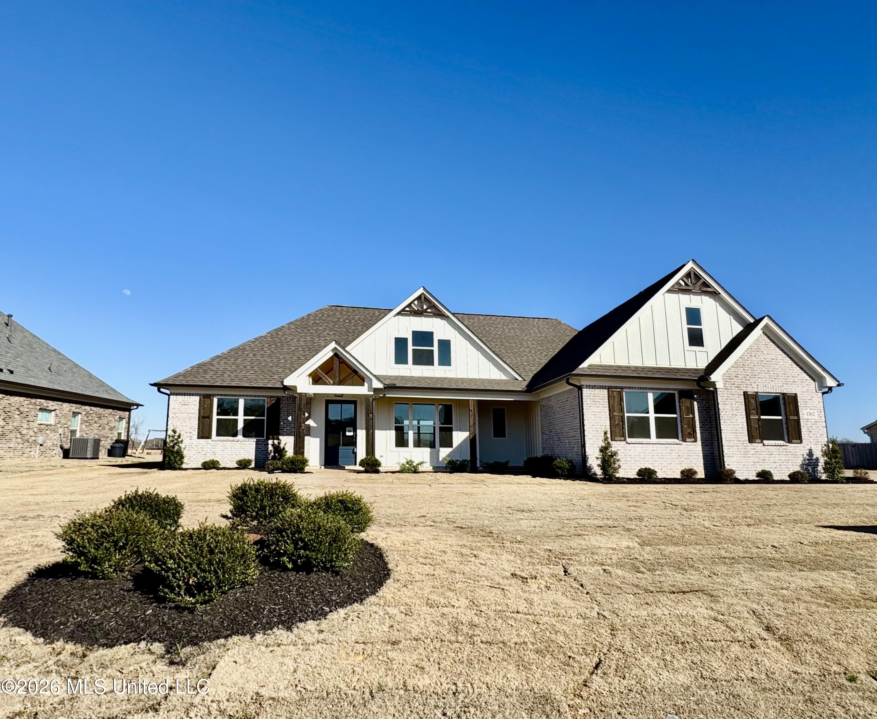 1762 Bakersfield Way Nesbit, MS 38651 - Photo 1 of 45 IMG_5443