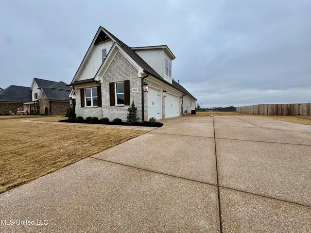 $544,900 | 1762 Bakersfield Way, Nesbit, MS 38651