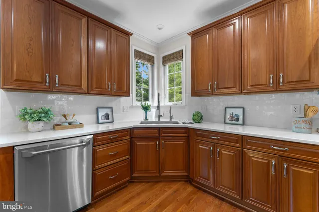 $999,900 | 14425 Woodwill Lane, Gainesville, VA 20155